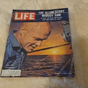 LIFE Magazine - The Glenn Story Nobody Saw